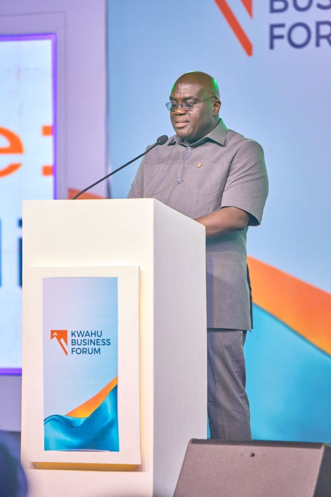 Julius Debrah applauded as Kwahu Business Forum transforms into ‘International Convention of Investors’